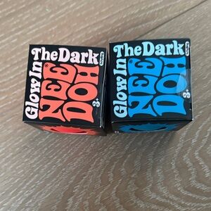 Glow in the Dark Neon NeeDoh Set - Blue & Orange! New in Box! Viral